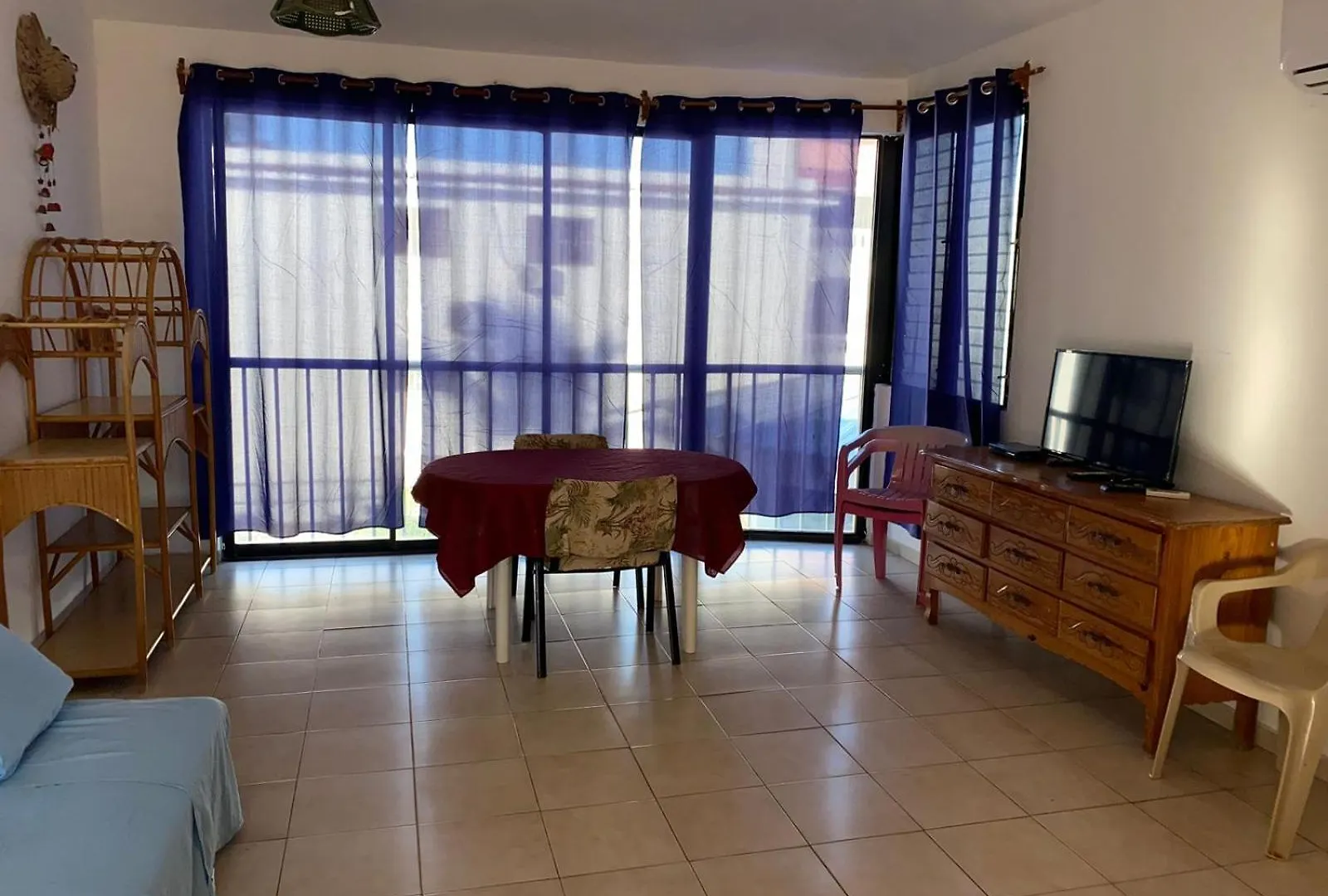 Apartment With A Large Living Room. Swimming Pool. In Downtown. Sosúa 0*,